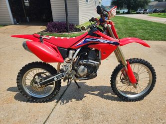 Dirt bike
