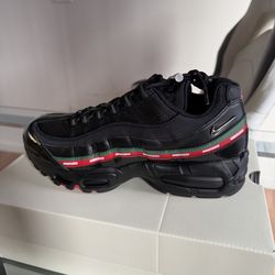 Nike Air Max 95 SP x Undefeated Black Metallic Men’s Size 9.5 NEW