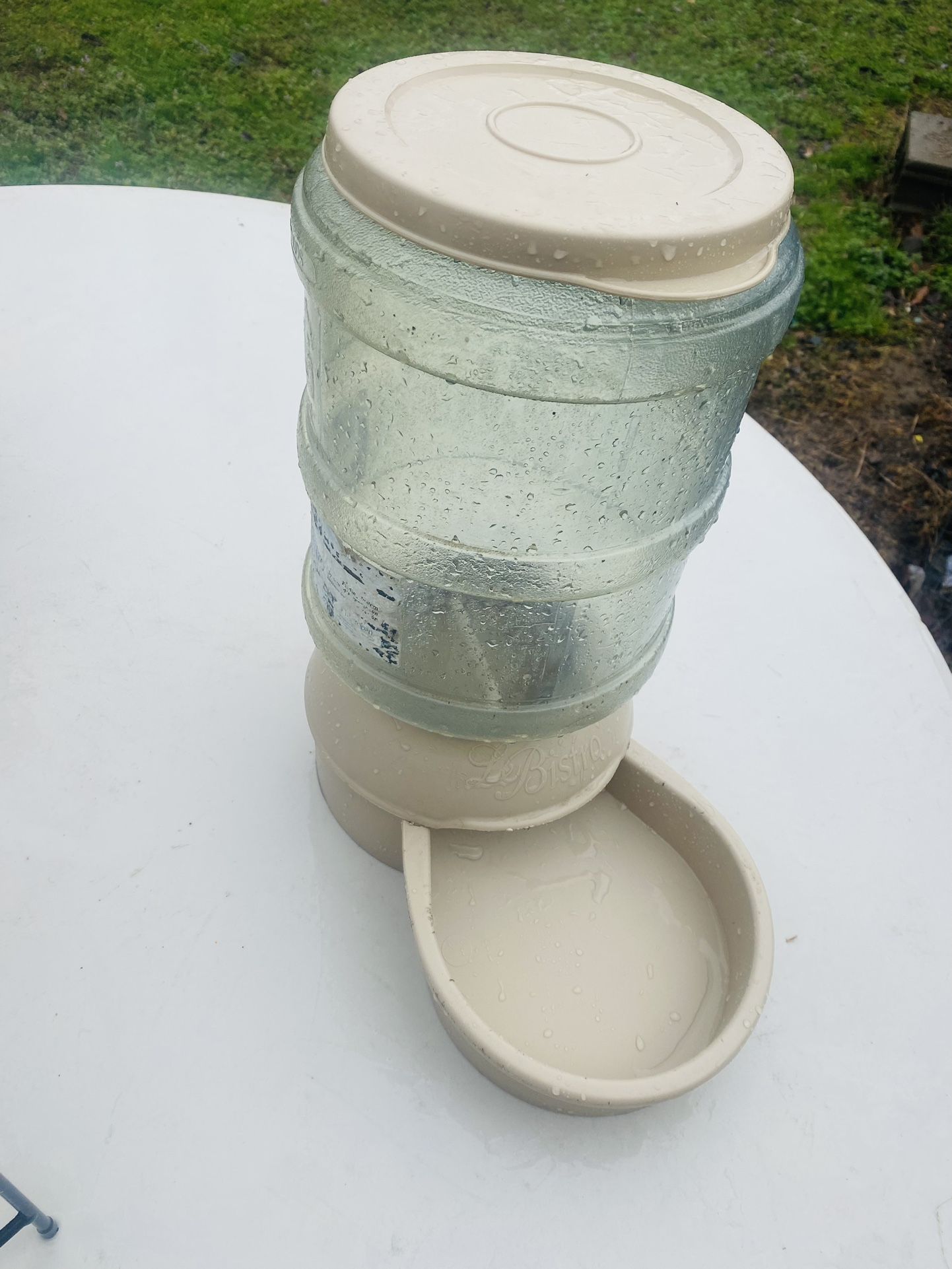 Dog/ Cat Food Feeder