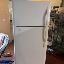 Free Kenmore fridge
