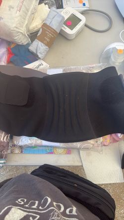 Belly band for pregnant belly