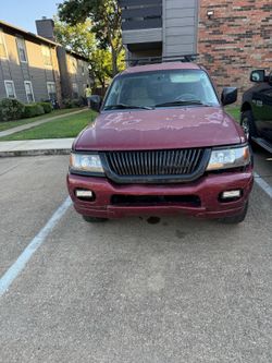 2003 Mitsubishi Montero Sport