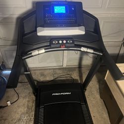 (free Free Delivery)pro-form Treadmill Has 10incline 10speeds Everything Works Perfect And Perfect Conditions Like New