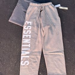 Essential Wide Leg Sweats 