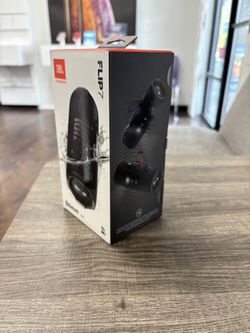 🔊 JBL Flip 7 – Powerful portable Bluetooth speaker with deep bass, crystal-clear sound, and long-lasting battery life 💥.  starting at just 189 