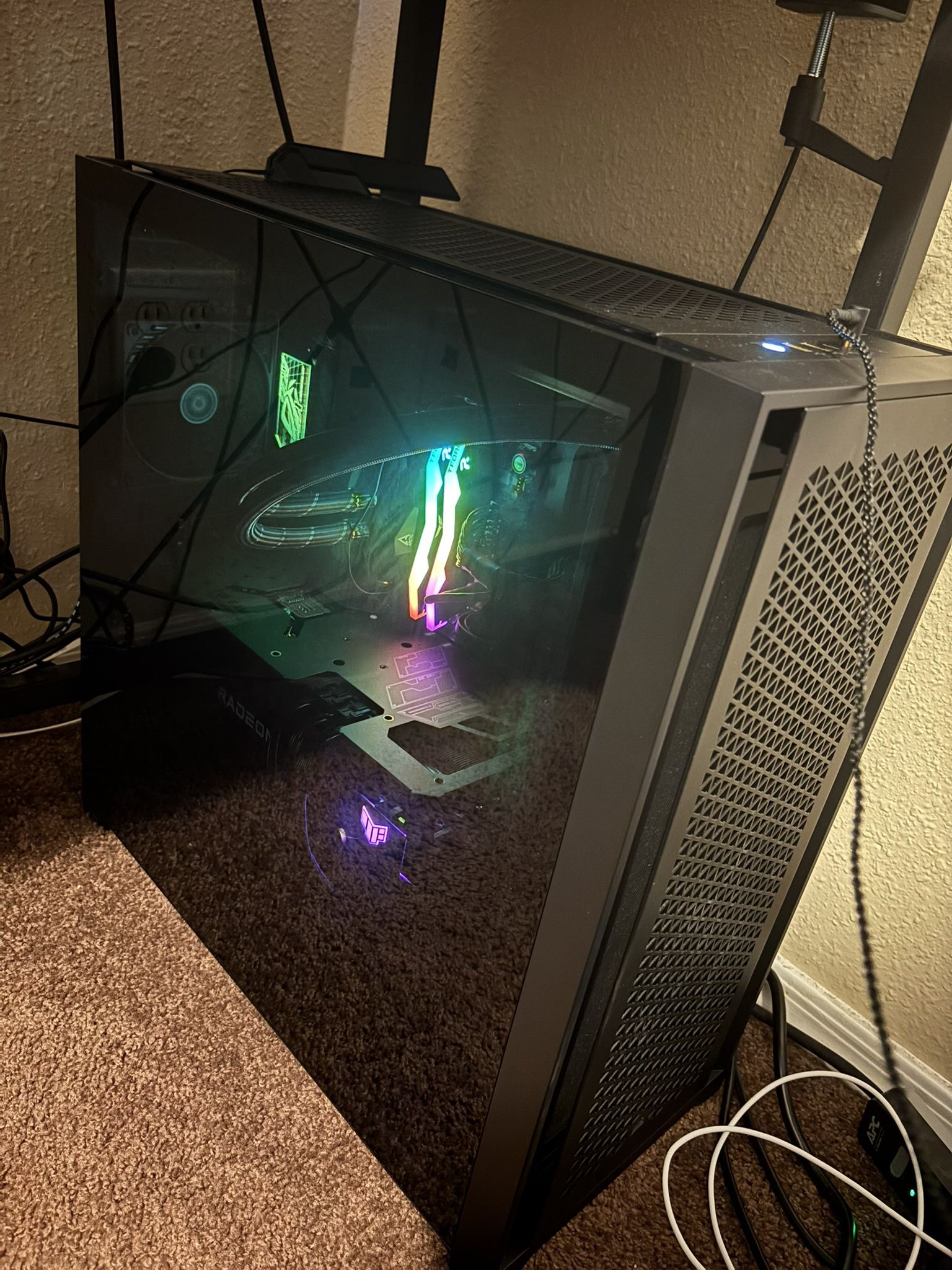 7950x3D, 7900 XTX Custom Pc