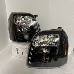 07 2014 Gmc Yukon Headlights