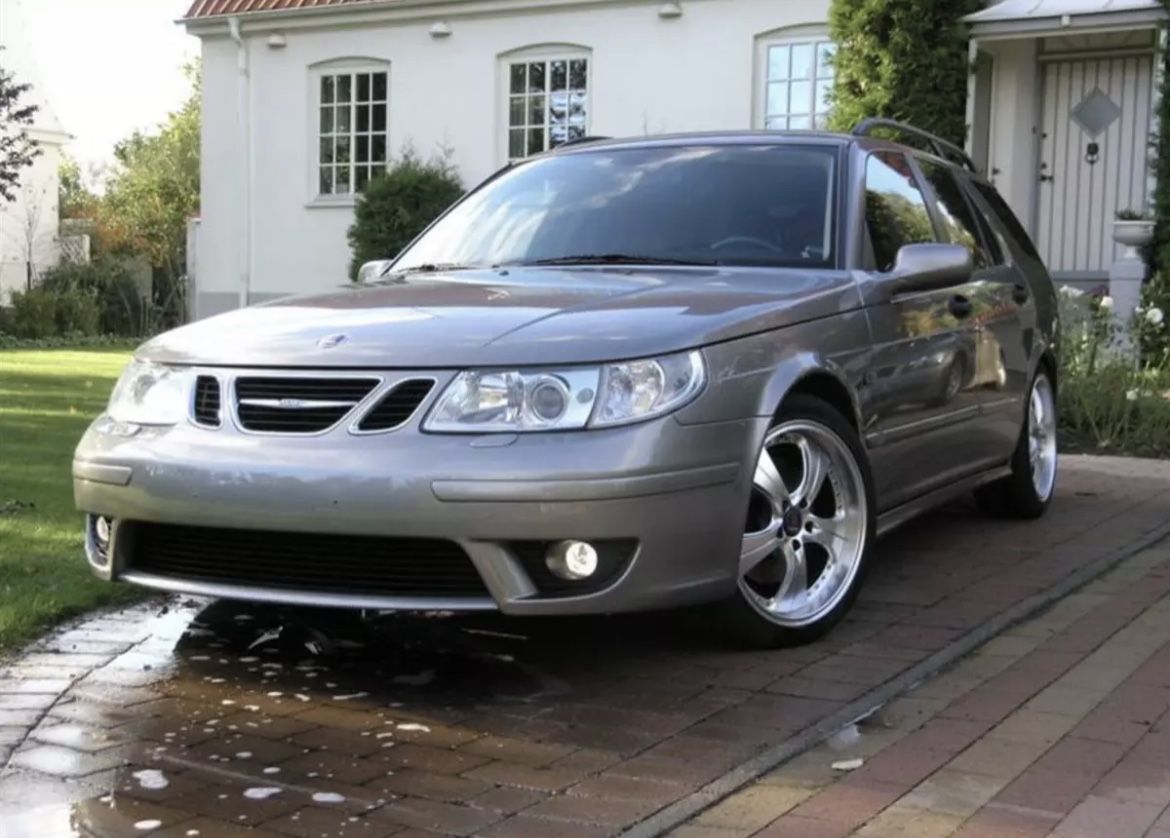 Saab 9-5 Aero front bumper