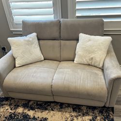 Sofa & Loveseat