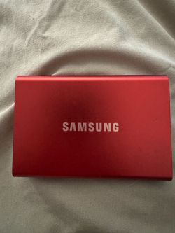 Samsung Portable SSD Red