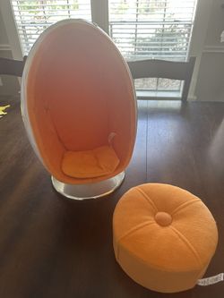 American Girl Egg Chair and Cusion