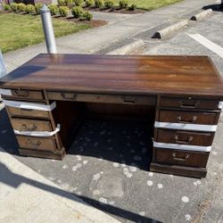 Office Desk 