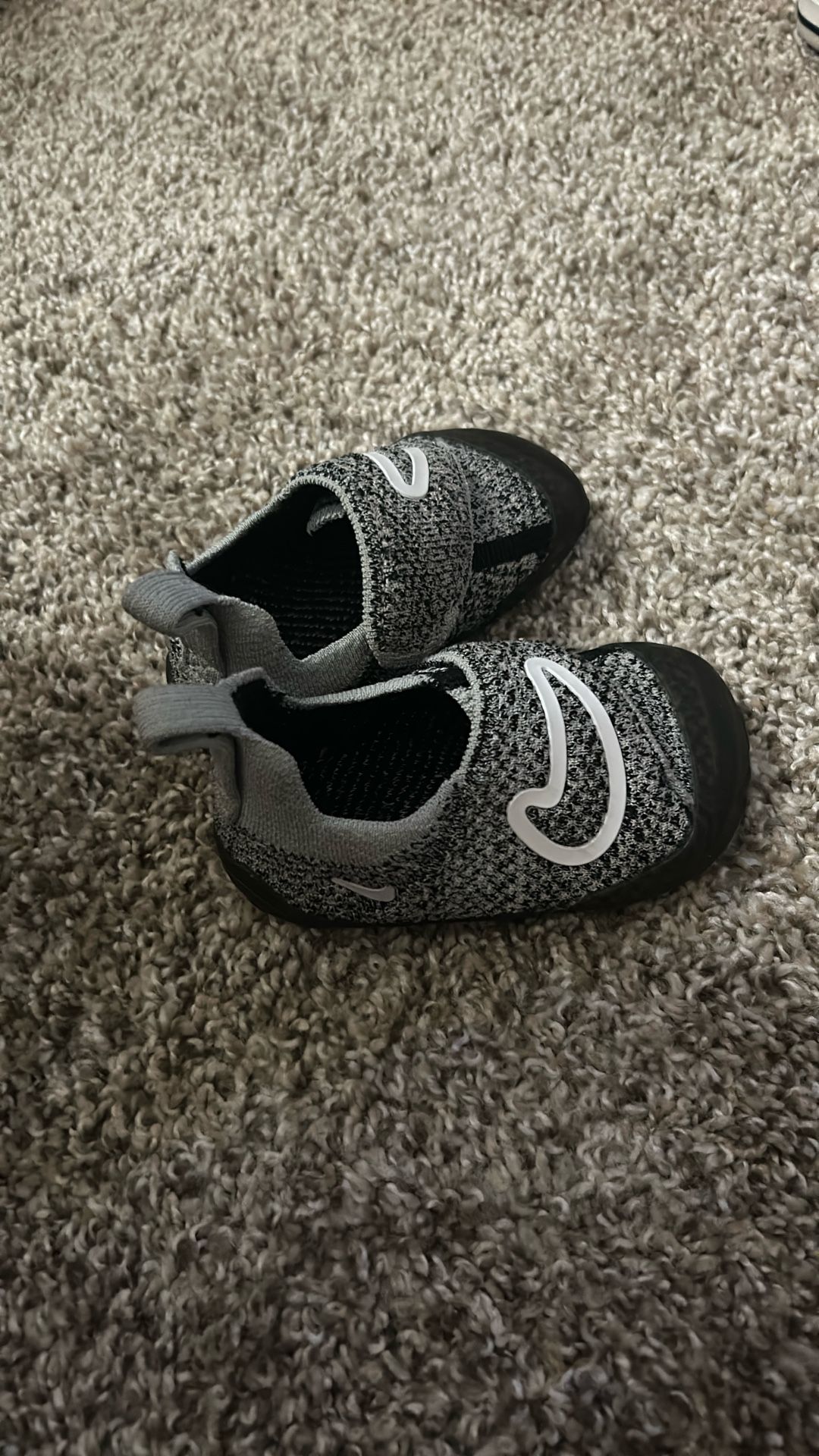 Nike Swoosh