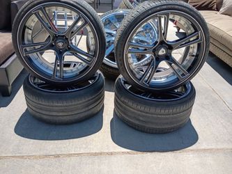 🛞 🛞 Set of 4 staggered Wheels with tires 🛞🛞