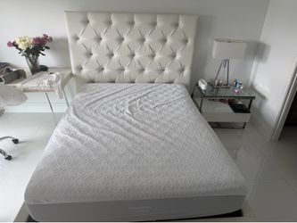 Modern Queen Bedroom Set – Tufted Bed Frame, Nightstand & 7-Drawer Dresser