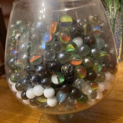 FREE Marbles (Glass Vase Is Not Included)