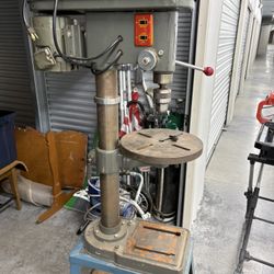 5/8 Duracraft Drill Press With Stand