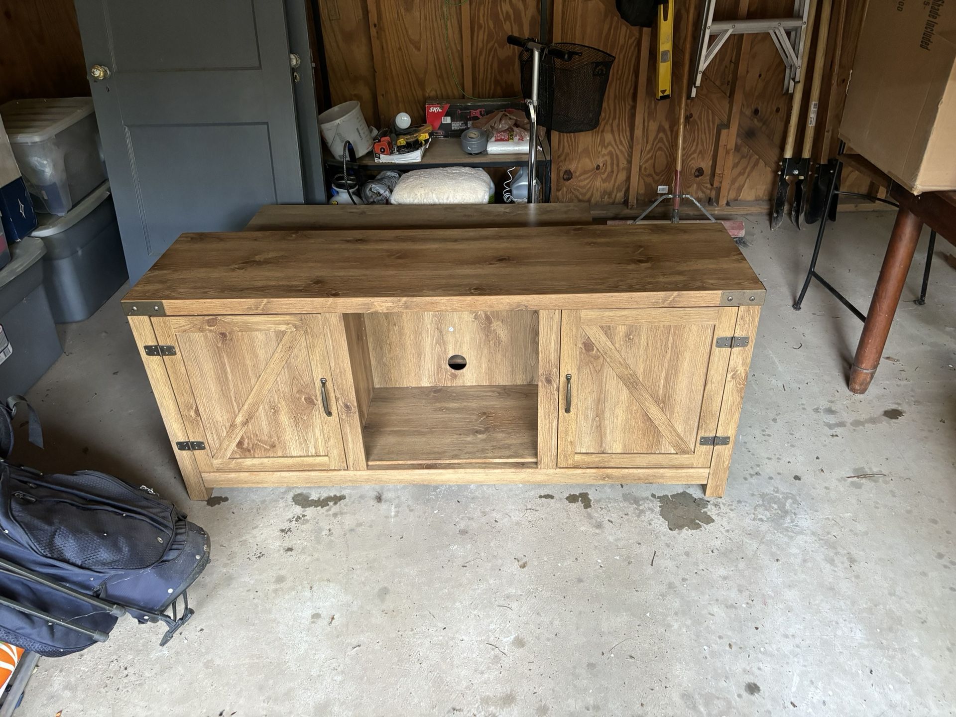 Tv Stand With 2 Drawers 