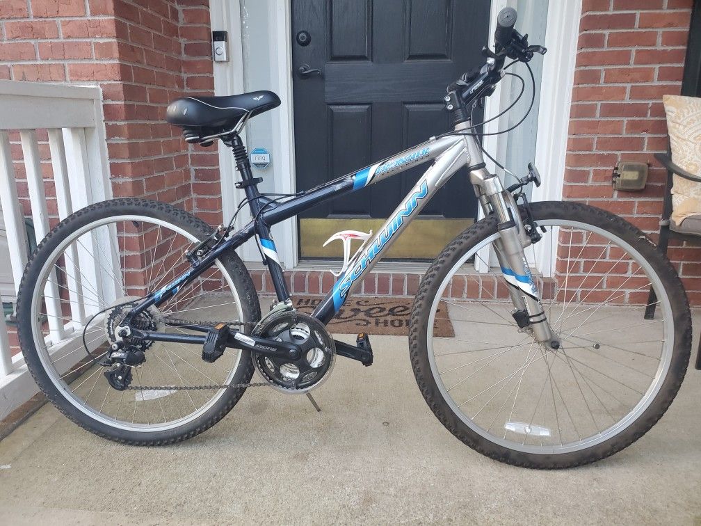 Schwinn Frontier 26" Mountain Bike for Sale in Duluth, GA OfferUp
