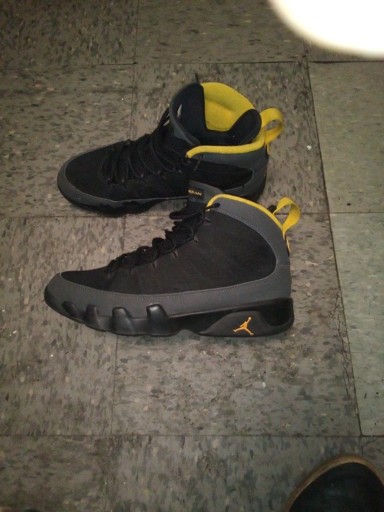Jordans Size 11