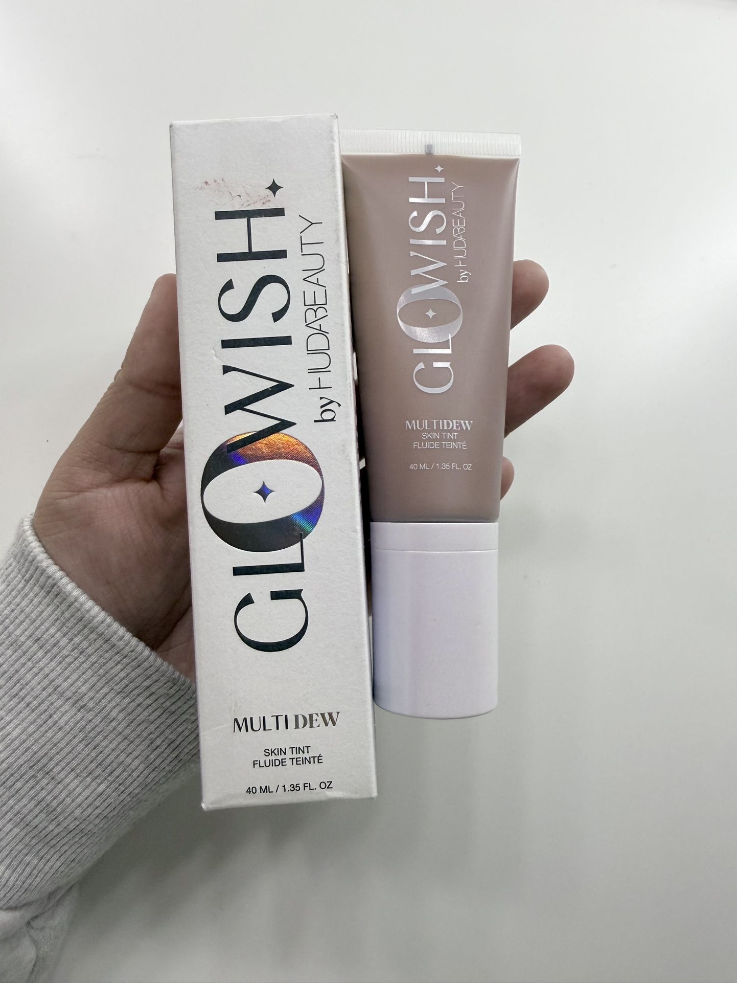 Glowish By Huda Beauty 10 Deep Tan Multidew Skin Tint