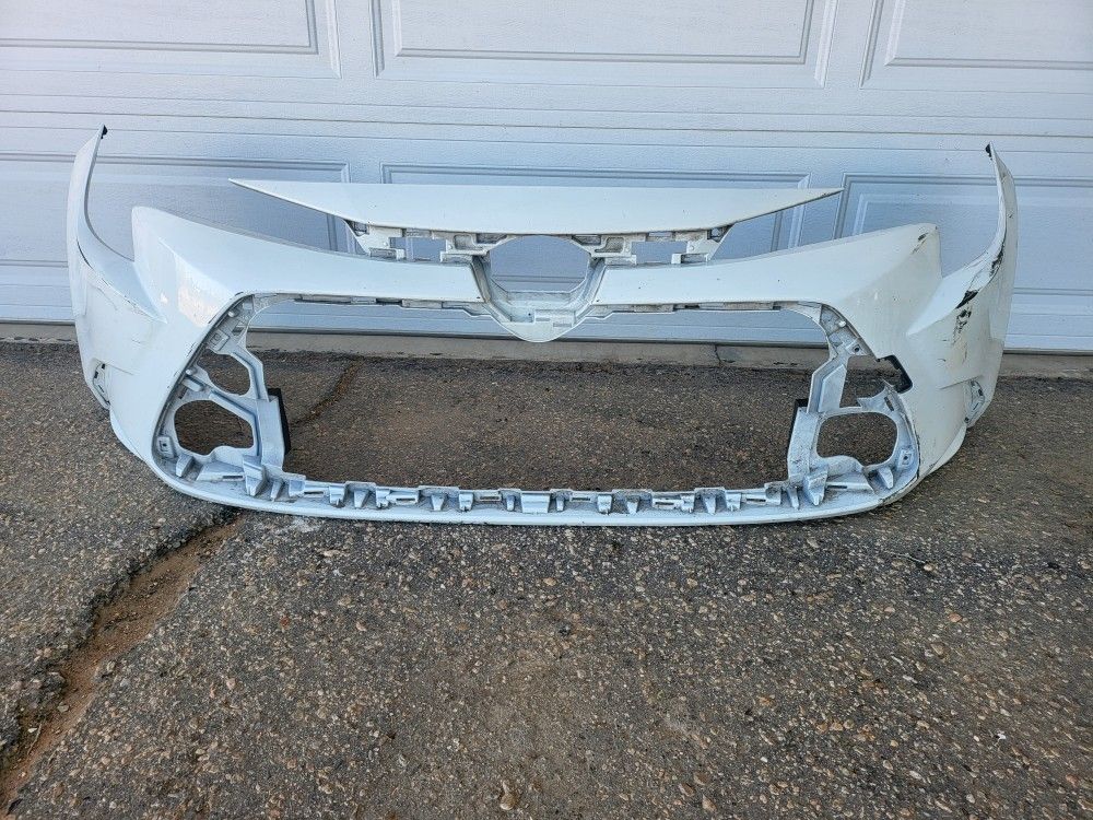 2020 - 2024 Toyota Corolla Front Bumper Cover Oem