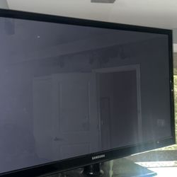 43 Inch Flat Screen . Not a Smart TV