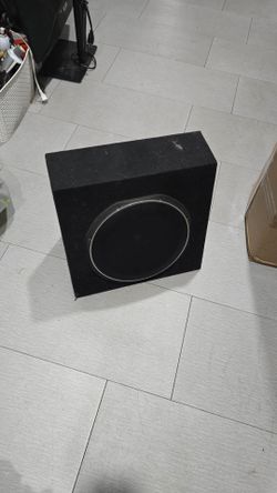 JL Audio sub woofer and box