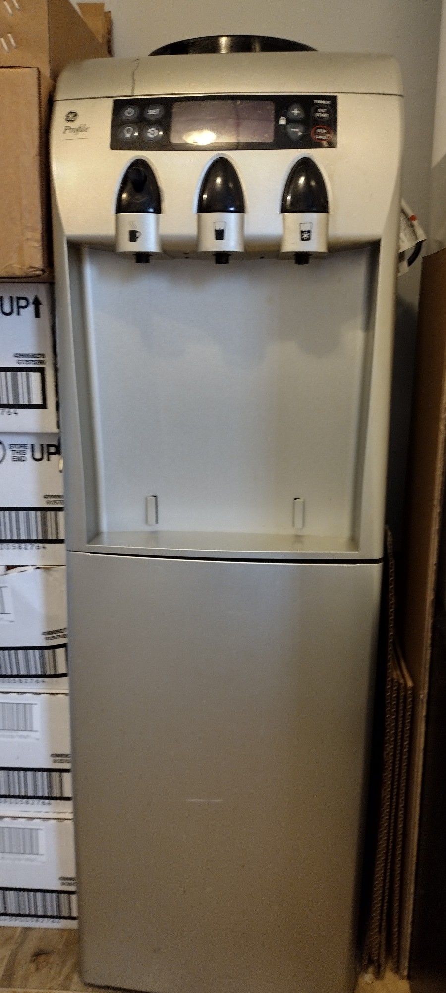 GE Water Dispenser