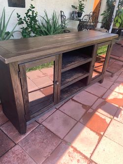 TV stand