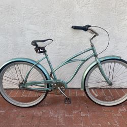Women’s Electra Beach Cruiser Bike