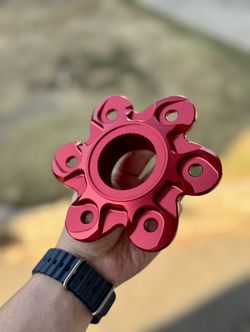 Ducati Sprocket Carrier Panigale 1199 1299, V2, V4, Monster 1200, Streetfighter