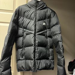 Nike Puffer Jacket 