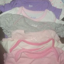 NEWBORN ONESIES $5.00 FOR 11