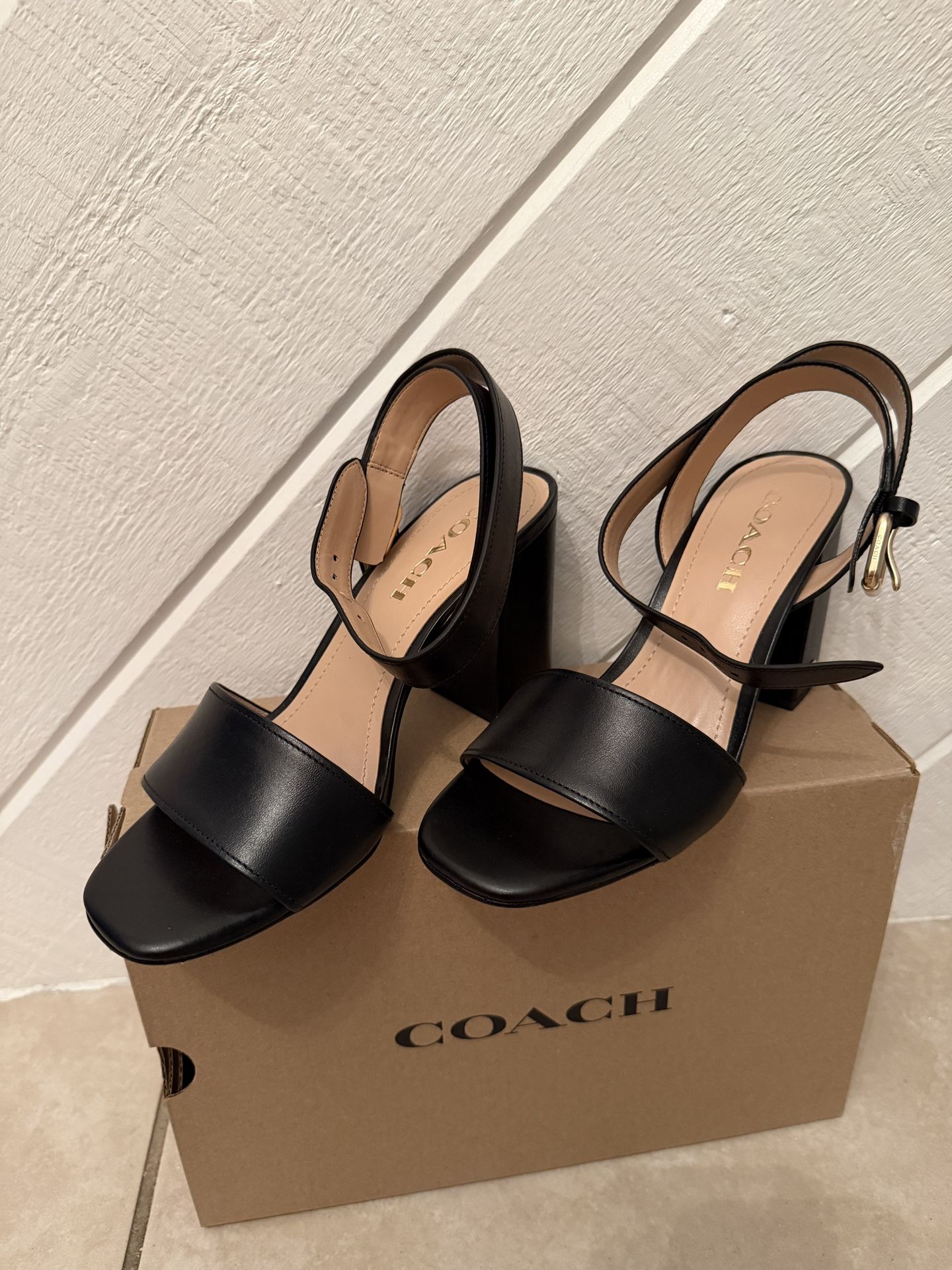 Coach Black Pumps
