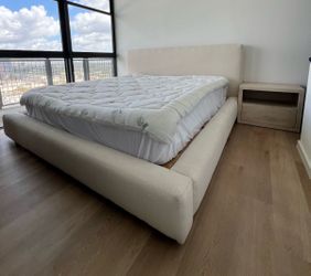 Platform bed //bedroom //no credit needed//same day delivery //