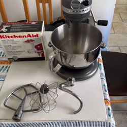 Kitchen Aid Professional 600