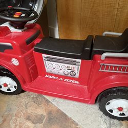 Radio Flyer Truck for Two