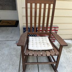 Rocking Chair 