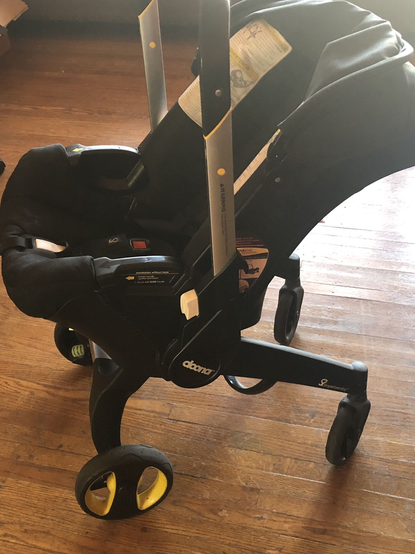 Doona stroller/car seat