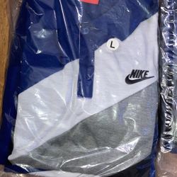 Large Nike Short Set $ 40