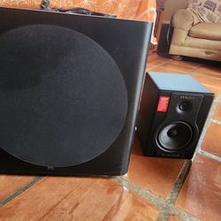 SUBWOOFER And M-Audio BX5a Speakers 