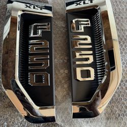 FORD F250 XLT EMBLEM LEFT AND RIGHT SIDE OEM FOR SALE 