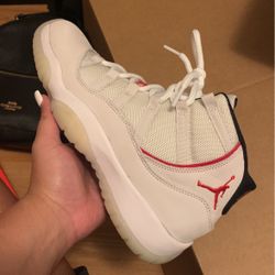 Jordan 11’s 6.5Y
