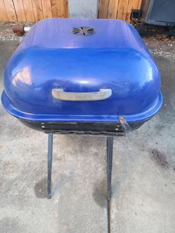 Aussie 21" Charcoal Grille + 2 Kingsford Charcoal Bags