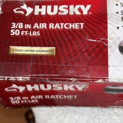 Husky 3/8 Air Ratchet 