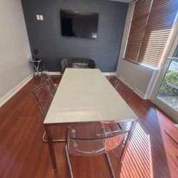 Conference Table With 6 Clear Chairs 