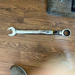 Gearwrench 1 5/8 Ratchet 
