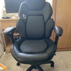 DPS Gaming 3D Insight Office Chair with Adjustable Headrest