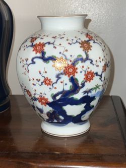 Vintage Fukagawa Japanese Collectable Vase